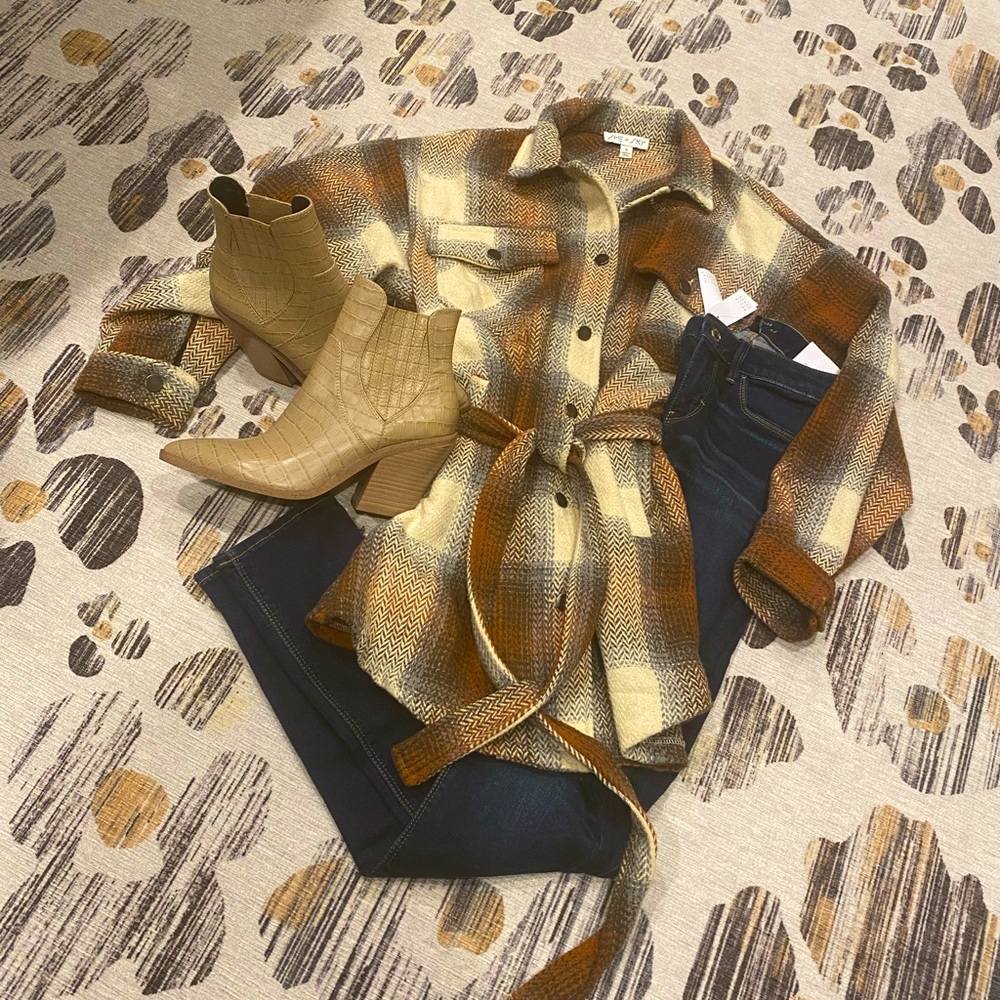 Stylish ensemble from my closet! NWOT